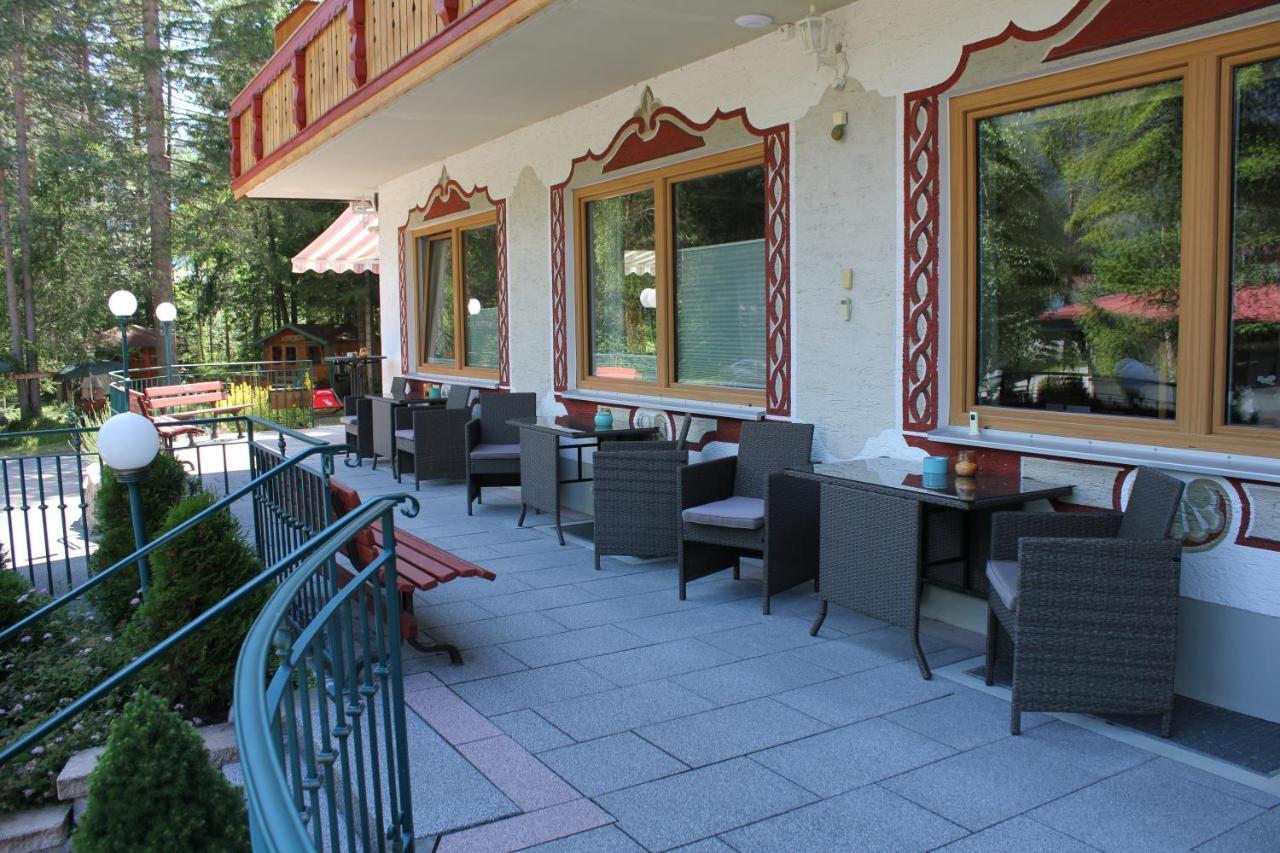 Hotel Garni Waldhof - Wohlfuehlen Am Lech Stanzach Extérieur photo